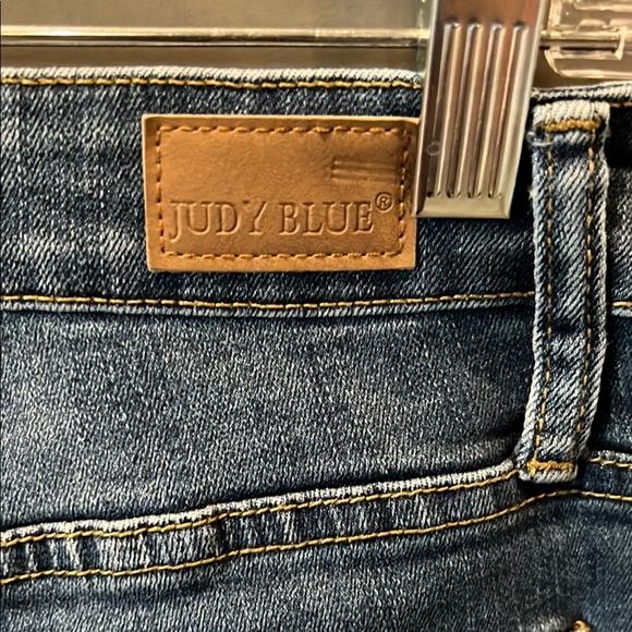 Judy Blue Blue Distressed Skinny Jeans size 28 - Picture 10 of 15